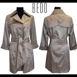 Bedo light tan brown trenchcoat size medium